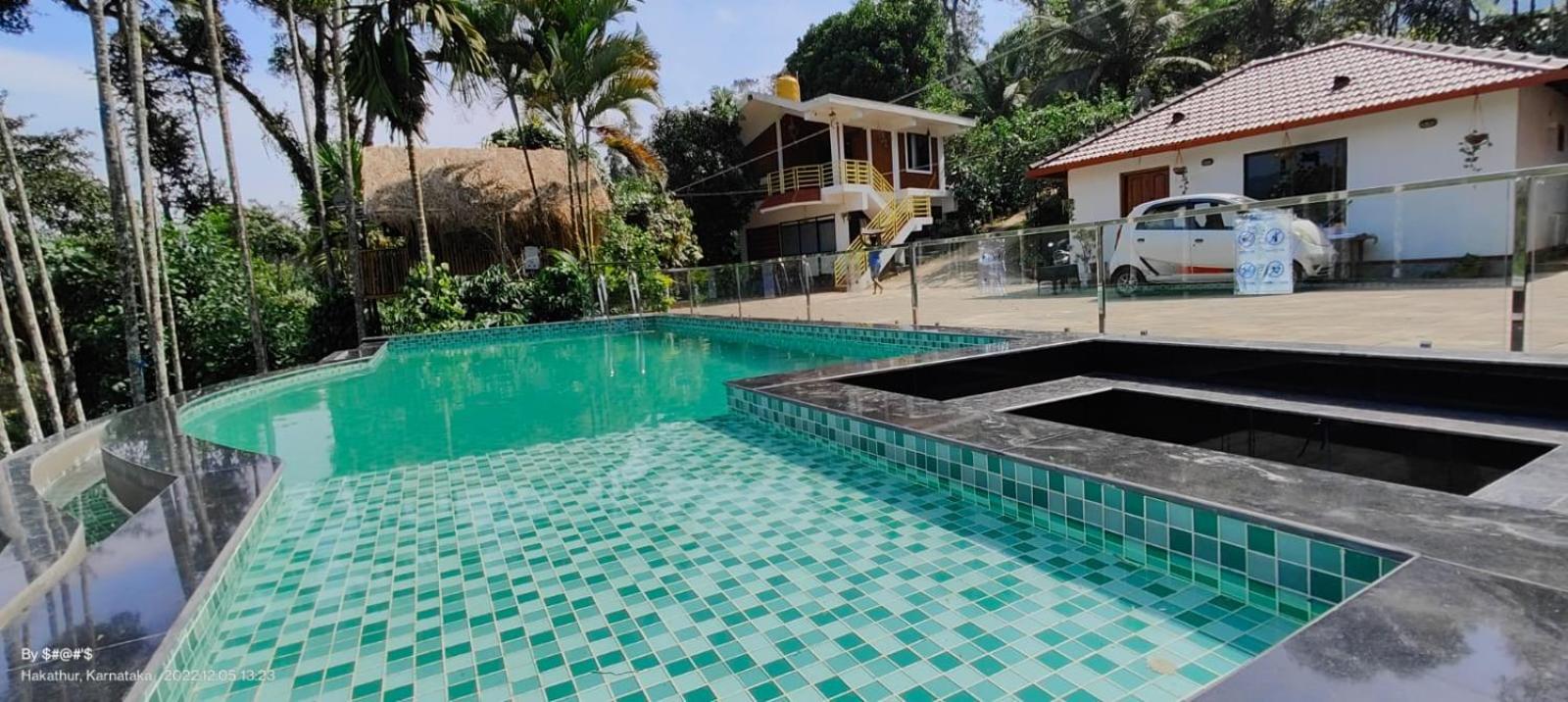 מדיקרי Pool Side Villas Coorg מראה חיצוני תמונה